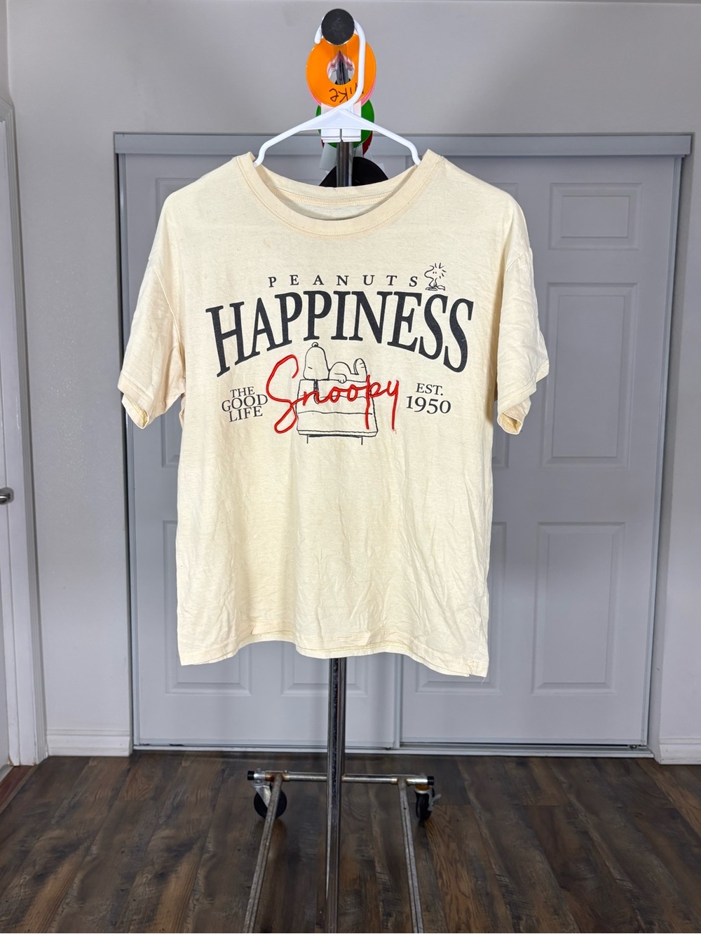 Peanuts Snoopy "Happiness" Tee - Cream & Red